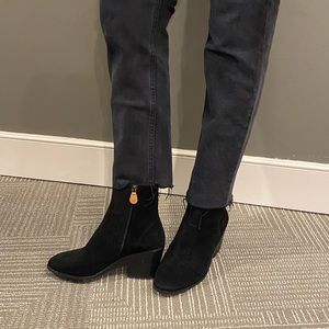 Women’s suede boots